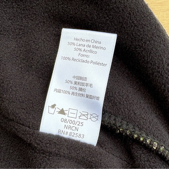 Turtle Fur Men’s Merino Wool Blend Nuka Beanie Hat In Evergreen NWOT - Picture 6 of 8